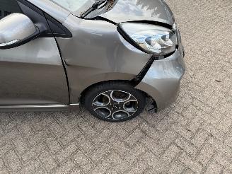 Kia Picanto 1.2 CCVT Comfort Pack Automaat Airco 55888 Km NAP ! picture 19