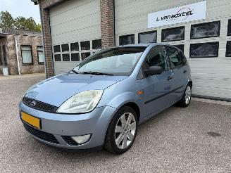 Schadeauto Ford Fiesta 1.4 Futura Airco 87208 Km NAP ! 2005/4