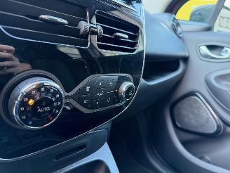 Renault Zoé Q90 Intens Quickcharge Koopaccu 41 kWh Navi Clima NAP ! picture 14