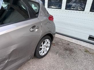 Toyota Auris 1.8 Hybrid Aspiration Navi Clima 51806 Km NAP ! picture 17