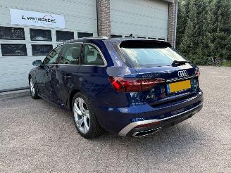Audi A4 40 TFSI S Edition Automaat Pano Navi Clima 52329 Km ! picture 4
