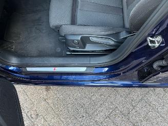 Audi A4 40 TFSI S Edition Automaat Pano Navi Clima 52329 Km ! picture 17