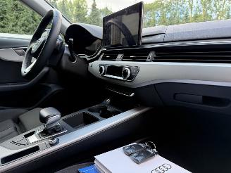 Audi A4 40 TFSI S Edition Automaat Pano Navi Clima 52329 Km ! picture 5
