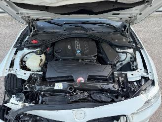 BMW 3-serie 320d High Executive Automaat Pano picture 17
