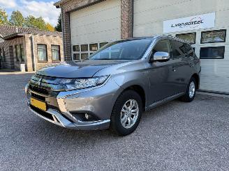 Auto incidentate Mitsubishi Outlander 2.4 PHEV Pure Navi Clima Cruise 89684 Km NAP ! 2021/12