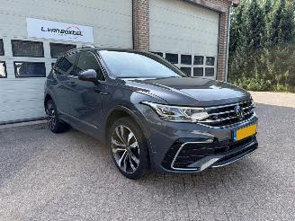 Auto incidentate Volkswagen Tiguan 1.5 TSI R-Line Automaat Virtual Navi Clima NAP ! 2023/11