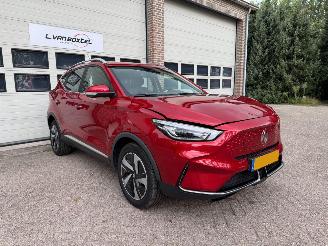 damaged passenger cars MG ZS EV Long Range Luxury 70 kWh Pano Navi Clima 65772 Km NAP ! 2023/7