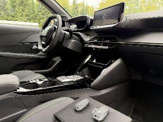 Peugeot 208 1.2 Hybrid 145 e-DCS6 GT Automaat Pano 3244 Km NAP ! picture 5