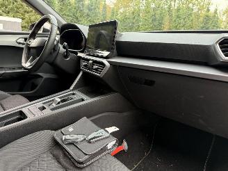 Seat Leon 1.0 eTSI FR Intense Automaat Navi Clima NAP ! picture 5