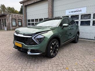 Damaged car Kia Sportage 1.6 T-GDi Plug-in Hybrid AWD Automaat Pano NAP ! 2022/10