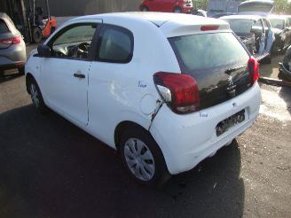 Peugeot 108  picture 6