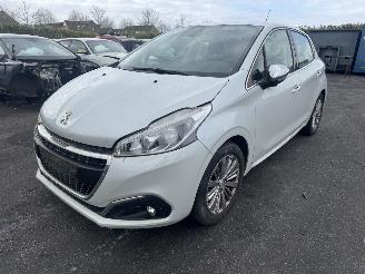 Vrakbiler auto Peugeot 208  2019/1