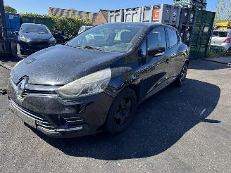 Vrakbiler auto Renault Clio  2016/1