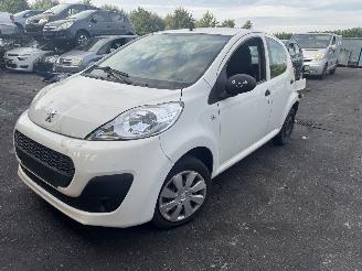 Uttjänta bilar auto Peugeot 107  2012/1