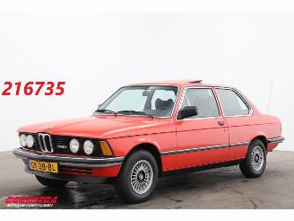 krockskadad bil auto BMW 3-serie 318i Schuifdak AHK Origineel Nederlands! 1980/10