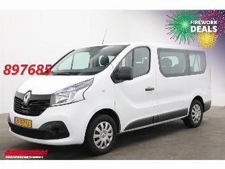 Schade bestelwagen Renault Trafic Passenger 1.6 dCi Expression Energy Airco Bluetooth 2017/10