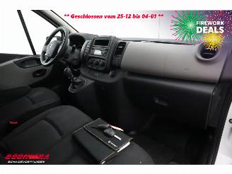 Renault Trafic Passenger 1.6 dCi Expression 9-Pers. Airco picture 6