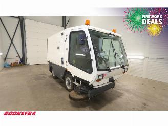 TENNANT  HMF 426 Veegmachine picture 2