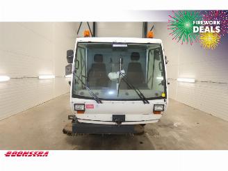 TENNANT  HMF 426 Veegmachine picture 6