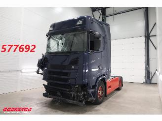krockskadad bil vrachtwagen Scania S 450 ACC Retarder Euro 6 2020/1