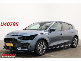 škoda osobní automobily Ford Focus 1.0 EcoBoost Hybrid ST Line LED Navi Clima Cruise PDC 23.169 km! 2023/12