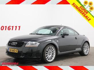 Unfallwagen Audi TT 3.2 V6 quattro Aut. Sport Bose Cruise Leder Alcantara Sportstoelen 2004/1