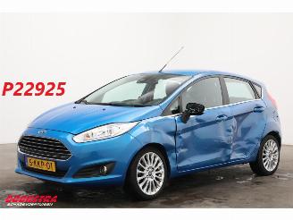 skadebil auto Ford Fiesta 1.0 EcoBoost Titanium Navi Clima Cruise PDC 2013/5