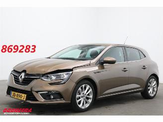Coche accidentado Renault Mégane 1.2 TCe Zen Navi Clima Cruise AHK 2016/2