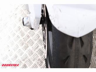 BMW S 1000 R Akrapovic ABS Dynamic Pakket picture 11