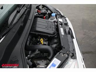 Volkswagen Up! 1.0 BMT move up! Airco Bluetooth 54.053 km! picture 8