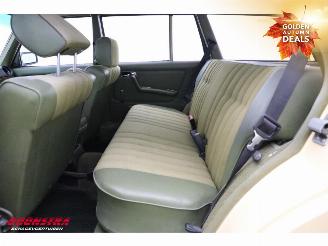 Mercedes  300 TD Combi Aut. W123 Radio AHK + extra wielset! . picture 9