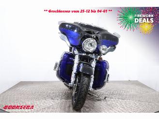 Harley-Davidson  FLHTCUSE CVO Electra Glide Ultra Classic 110 5HD! Cruise Radio SHZ picture 6