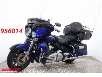 skadebil motor Harley-Davidson  FLHTCUSE CVO Electra Glide Ultra Classic 110 5HD! Cruise Radio SHZ 2011/8
