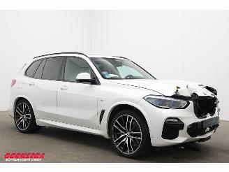 BMW X5 xDrive30d M-Sport Pano Memory HUD ACC H/K Lucht 360° picture 2