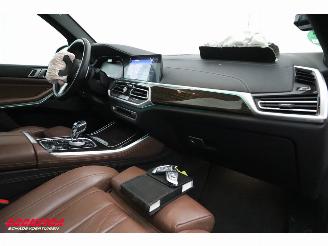 BMW X5 xDrive30d M-Sport Pano Memory HUD ACC H/K Lucht 360° picture 14