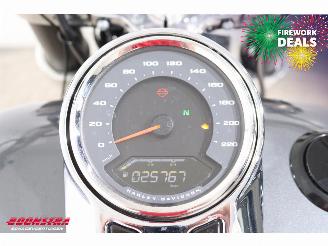 Harley-Davidson Sport Glide 107 FLSB 5HD LED ABS picture 26