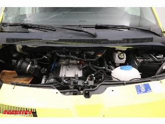 Volkswagen Transporter 2.0 TDI 205 PK DSG RTW Ambulance LED Leder Cruise PDC picture 11