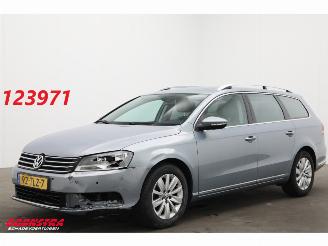 uszkodzony samochody osobowe Volkswagen Passat Variant 1.4 TSI DSG Comfortline Leder Navi Clima Cruise PDC AHK 2012/6