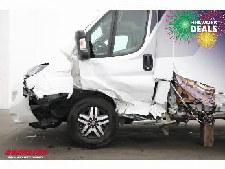 LMC  T732G Comfort TI 2.3 MJ Aut. Solar Levelsysteem AHK Oven picture 10