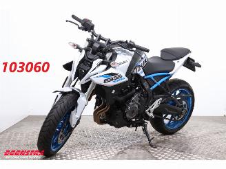 krockskadad bil motor Suzuki  GSX-8S 35 KW Arrow ABS 2023/6