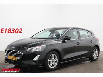 Voiture accidenté Ford Focus 1.0 EcoBoost Hybrid Airco Navi Camera 87.278km! 2020/9