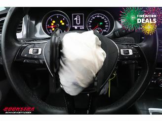 Volkswagen Golf Variant 1.6 TDI DSG Highline R-Line ACC SHZ Clima Navi Camera picture 19