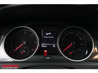 Volkswagen Golf 1.6 TDI DSG Highline R-Line ACC SHZ Clima Navi Camera picture 20
