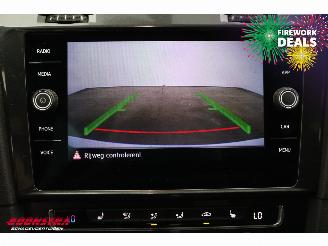 Volkswagen Golf Variant 1.6 TDI DSG Highline R-Line ACC SHZ Clima Navi Camera picture 23