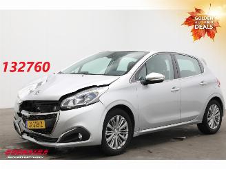 uszkodzony samochody osobowe Peugeot 208 1.2 PureTech Allure Navi Clima Cruise Camera PDC AHK 75.263 km! 2016/7