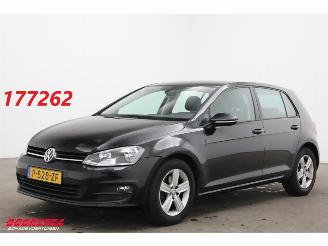 skadebil auto Volkswagen Golf 1.2 TSI Trendline 5-DRS Navi Clima Cruise SHZ PDC AHK 2014/2