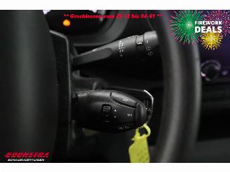 Peugeot Expert Combi 1.5 BlueHDi 100 9-Pers. Airco Cruise picture 19