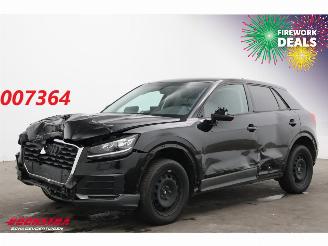 Coche accidentado Audi Q2 35 TDi Aut. Leder Navi Clima Cruise SHZ 2019/10