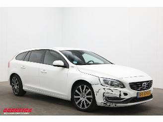 Volvo V-60 2.4 D5 Twin Engine Summum Memory Leder Cruise SHZ AHK picture 2