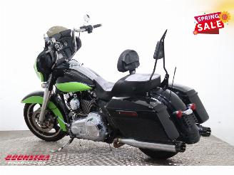 Harley-Davidson  FLHX Street Glide LED RC Exhaust picture 4